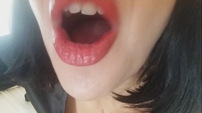 亲爱的,你的继母今天不让你去上学...... 我太需要你了...