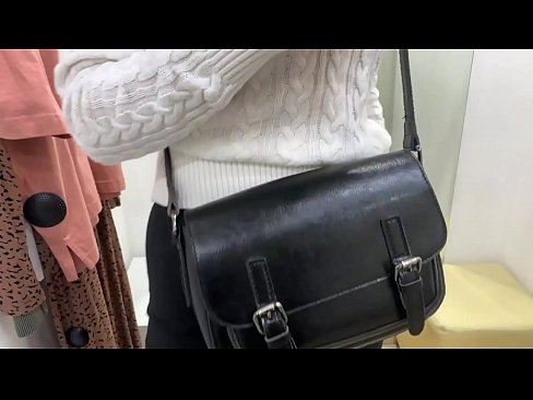 ❤️ 年轻婊子FeralBerry在试衣间用假阳具公开自慰 Porno fb﹏﹏